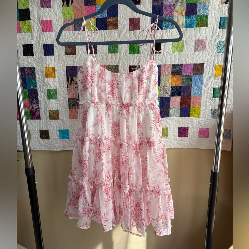 Hello Molly Tiered Ruffle Floral Dress Size US 4